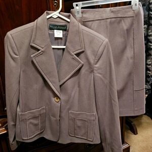 2 piece designer vintage skirt suit